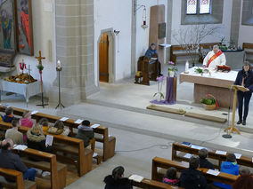 Palmsontag in St. Crescentius - Beginn der Heiligen Woche (Foto: Karl-Franz Thiede)